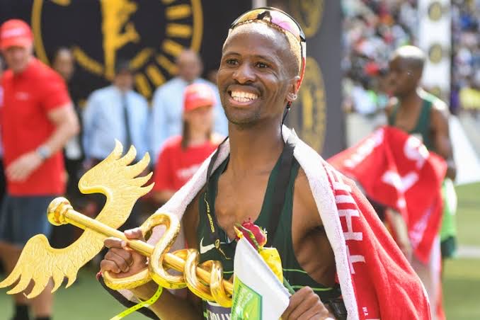 Abasubathi bajabulela ukunyuswa kwemali yeComrades Marathon